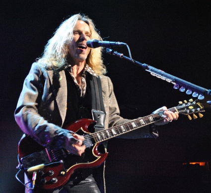 tommy shaw guitars