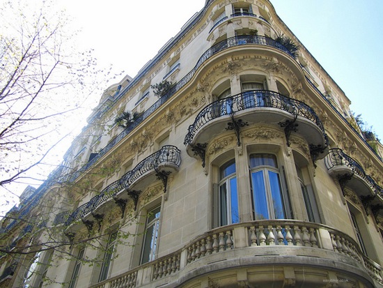 2012-09-26-ABelleEpoqueresidentialbuildinginParis.jpeg