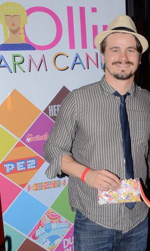 2012-09-28-rsz_1jason_ritter__ollin_arm_candy.jpg