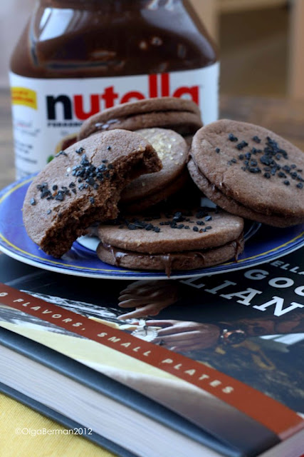 2012-10-03-Nutellasandwichcookiesfromcrazygooditalian9.jpg