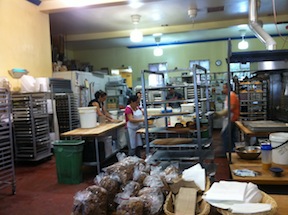 2012-10-25-ArizmendiBakery.JPG