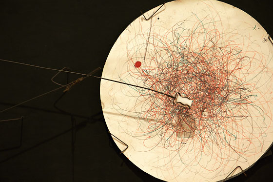 2012-11-07-images-tinguelyno3.jpg