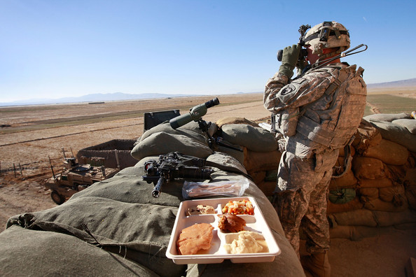 2012-11-21-ArmySoldiersCelebrateThanksgivingAfghanistanoZtXNtRJ2bml.jpg