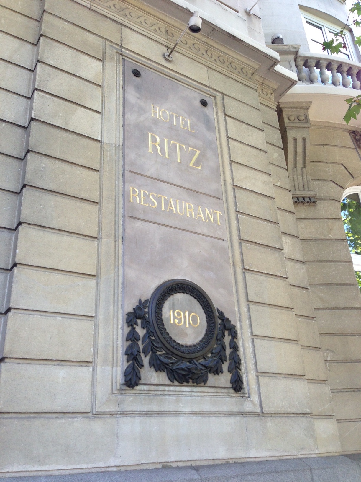 2012-12-04-ritz.jpg