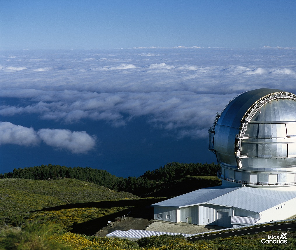 2012-12-11-LAPALMAOBSERVATORIOROQUEDELOSMUCHACHOSHR.jpg