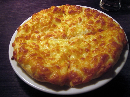 2012-12-17-TopMoscowTravelTipsKhachapuriatCafeKhachapuri.jpg