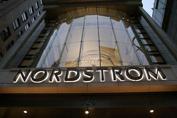 2012-12-28-Nordstromstorecommitted.jpg