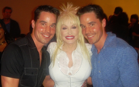 2013-01-08-LaneTwinswithDollyParton.jpg