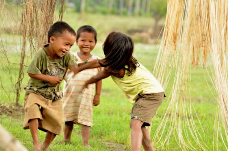 2013-02-13-HeiferInternationalPhilippinesChildren.jpg