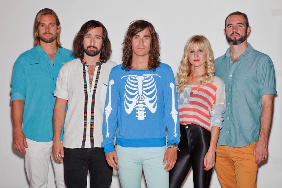 Youngblood Hawke 'Come Running' to Pop-Rock Success | HuffPost Los