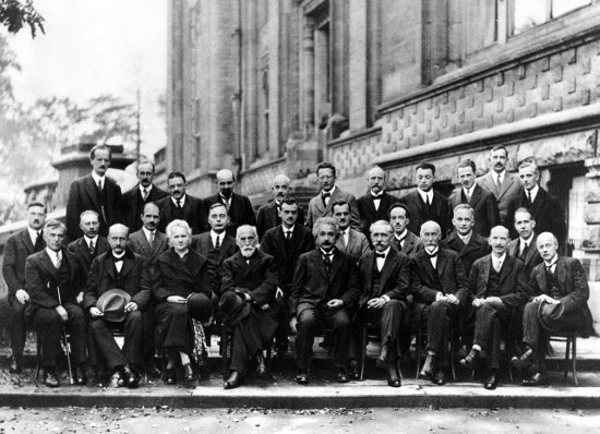 2013-03-04-Solvay_conference_1927_sm.jpg