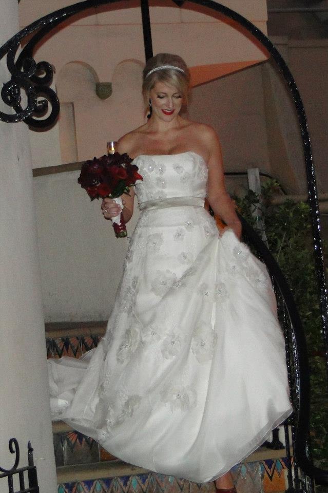 Amazing Need To Sell Wedding Dress  Check it out now 