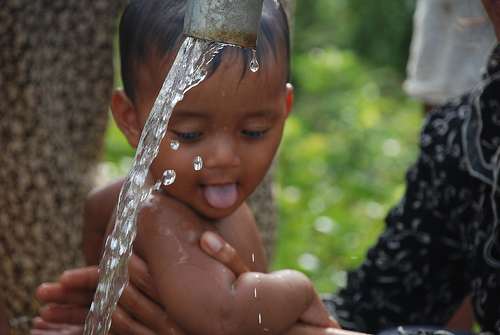 2013-03-18-boywithwater.jpg