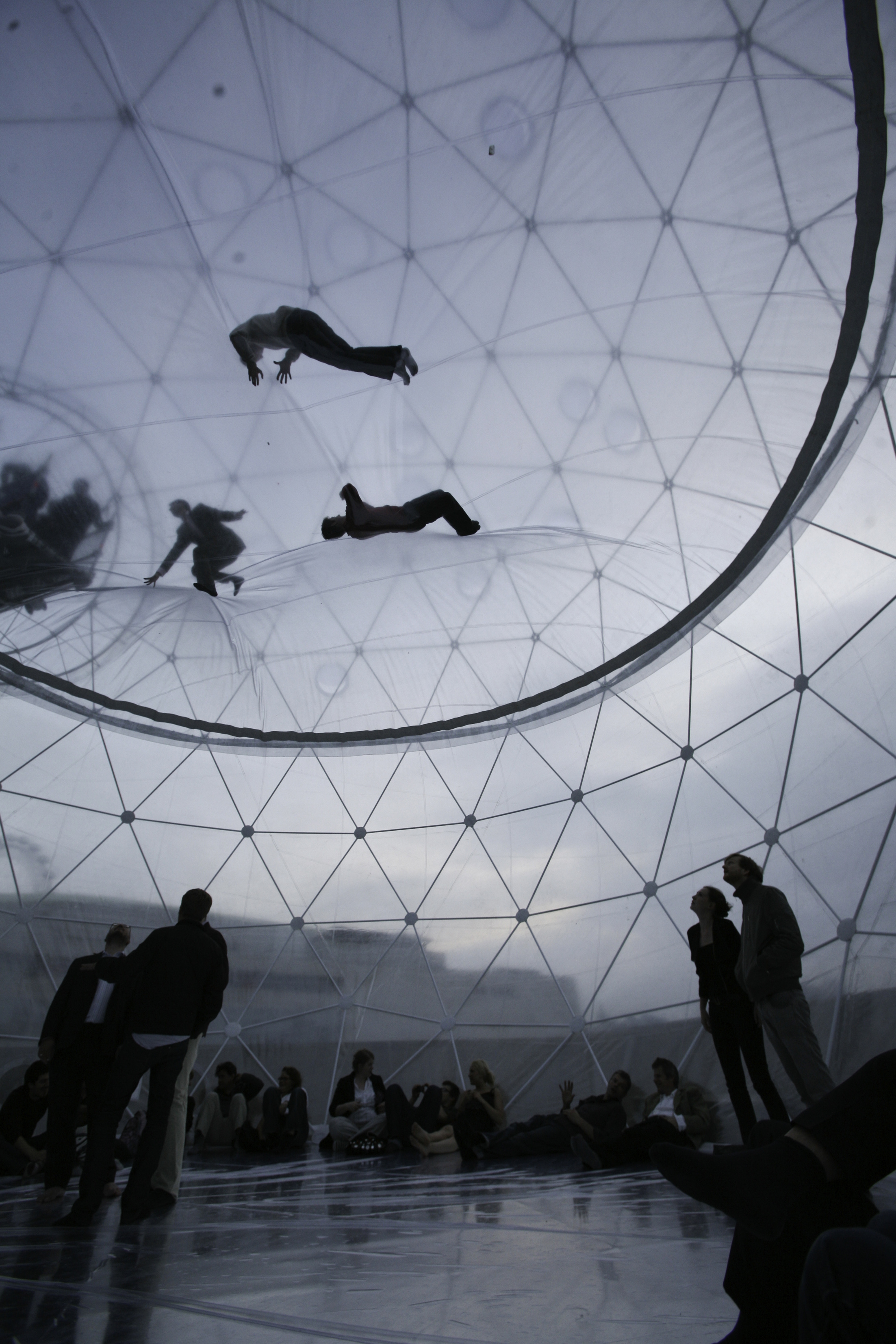 2013-03-19-tomas-saraceno-03_Saraceno_Observatory.jpg