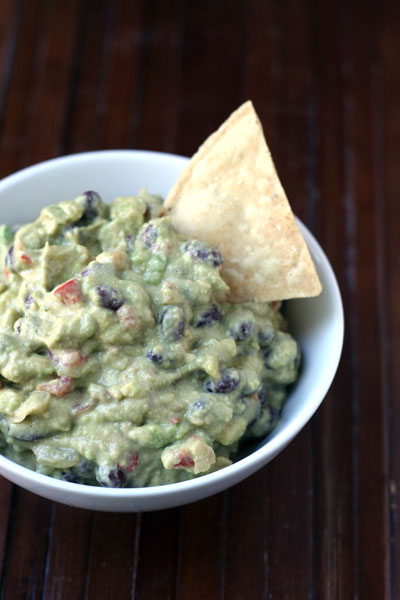 2013-03-21-hummusguacamolebeandip1web.jpg