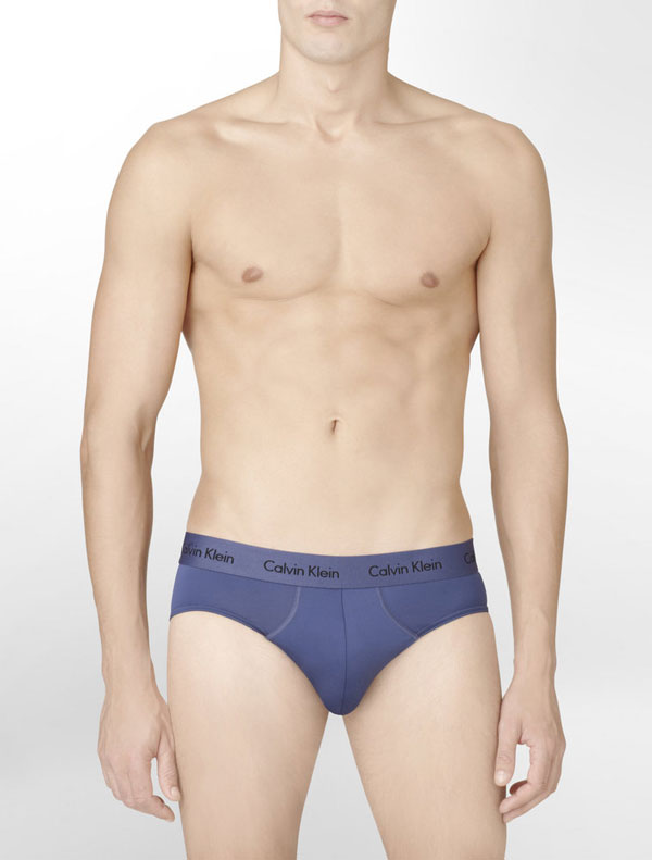 Calvin Klein Men's Underwear Ck One Micro Hip Briefs, Logo Step