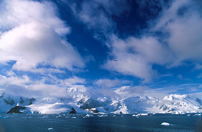 2013-03-26-AntarcticMts1_Web.jpg