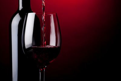 2013-03-28-RedWineBottlePour.jpg