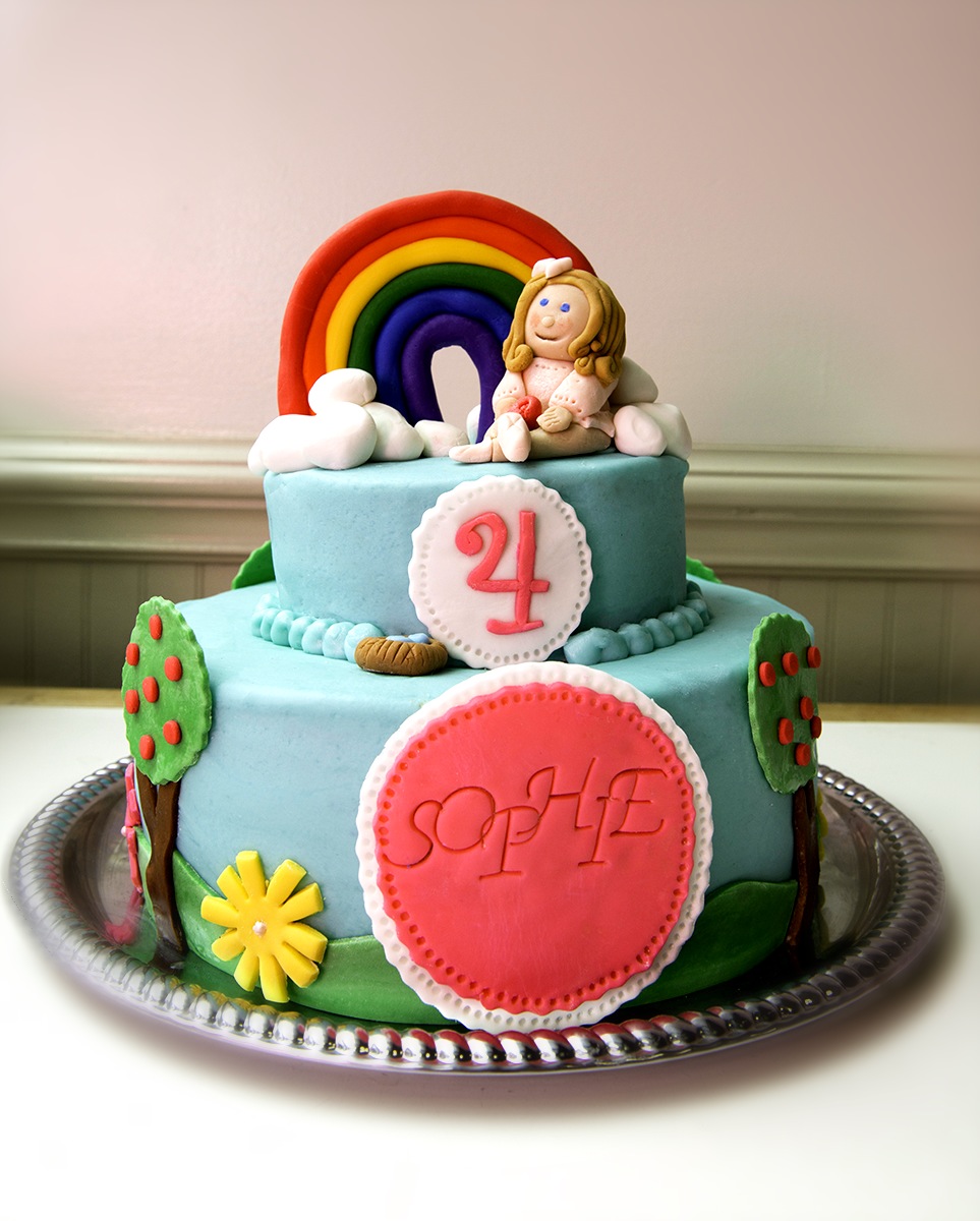 2013-04-06-laurenscake.jpg