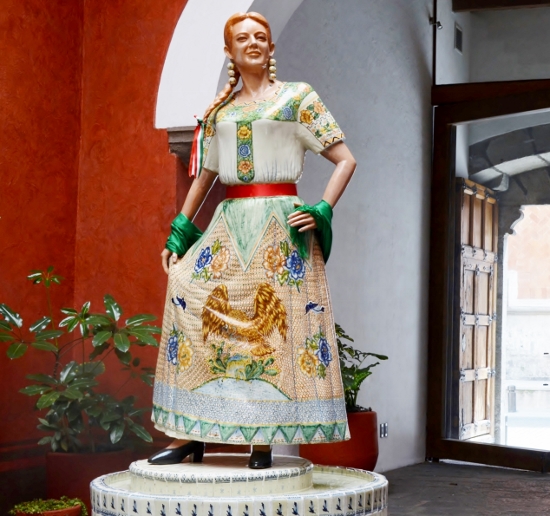 How a Kidnapped East Indian Princess Brought 'The China Look' to Mexico