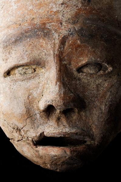 2013-04-22-philippines_petrifiedhead.jpg