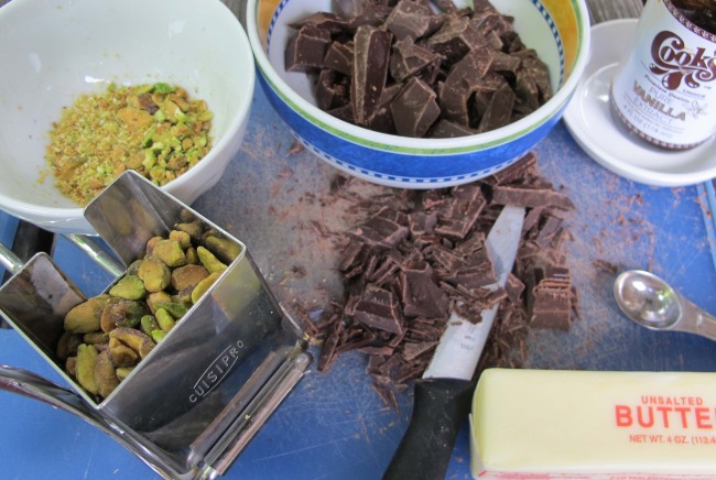 2013-05-14-20120606wafercakefillingingreds.jpg