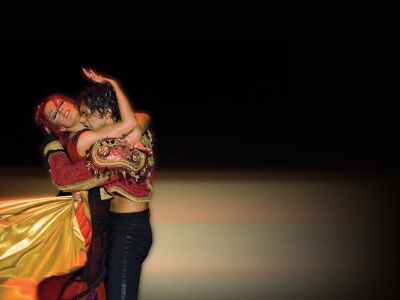 2013-05-27-BurntheFloor1024x768entertainmentbtfmatador400x300.jpg
