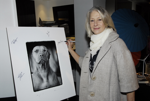 2013-05-27-rsz_1helen_mirren.jpg