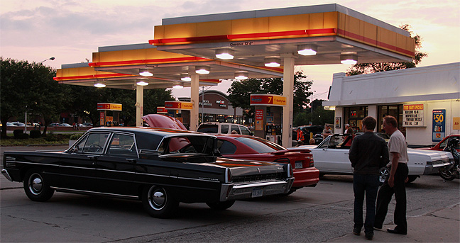 2013-06-25-GasStation.jpg