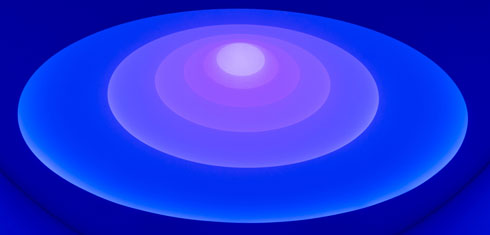 2013-07-02-ex_turrell_atenreign_490.jpg