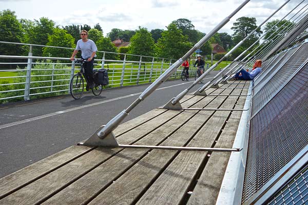 2013-07-09-yorkbridge.jpg