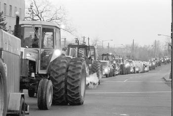 2013-07-16-convoy.jpg