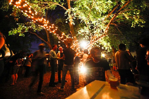 2013-07-17-tashmoobiergarten.jpg
