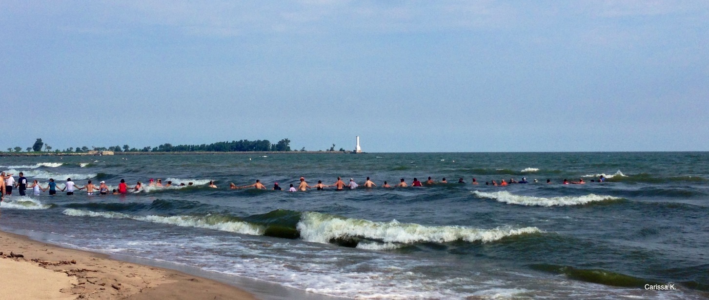 2013-07-22-humanchain.jpg