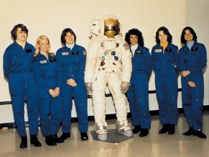 2013-07-24-NASAAstroClass1978Women.jpg