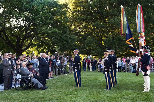 2013-07-27-KoreanWarRetiredArmy.jpg