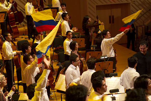 2013-07-30-Miamiflags.jpg