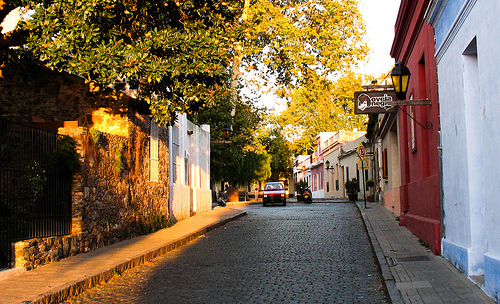 2013-07-31-lifeinUruguaybyIL.jpg