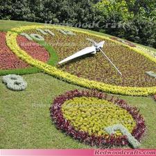 2013-08-16-floralclock.jpg