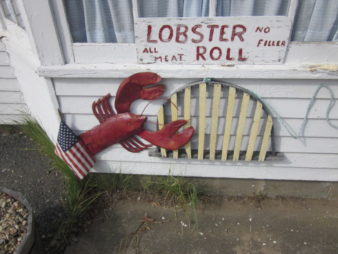 2013-08-17-lobsteroll4.jpg