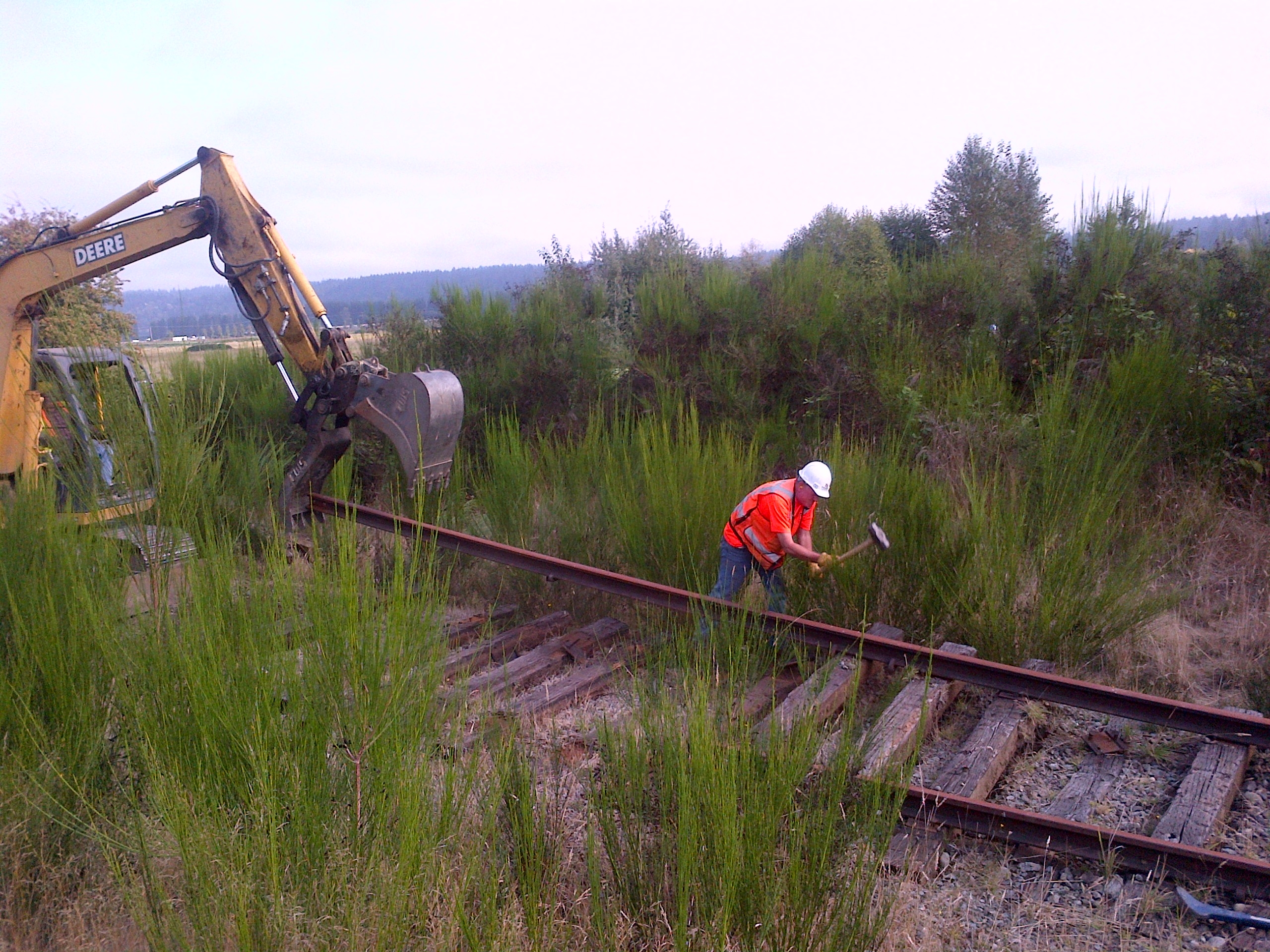 2013-08-20-EastSideRailCorridor.JPG