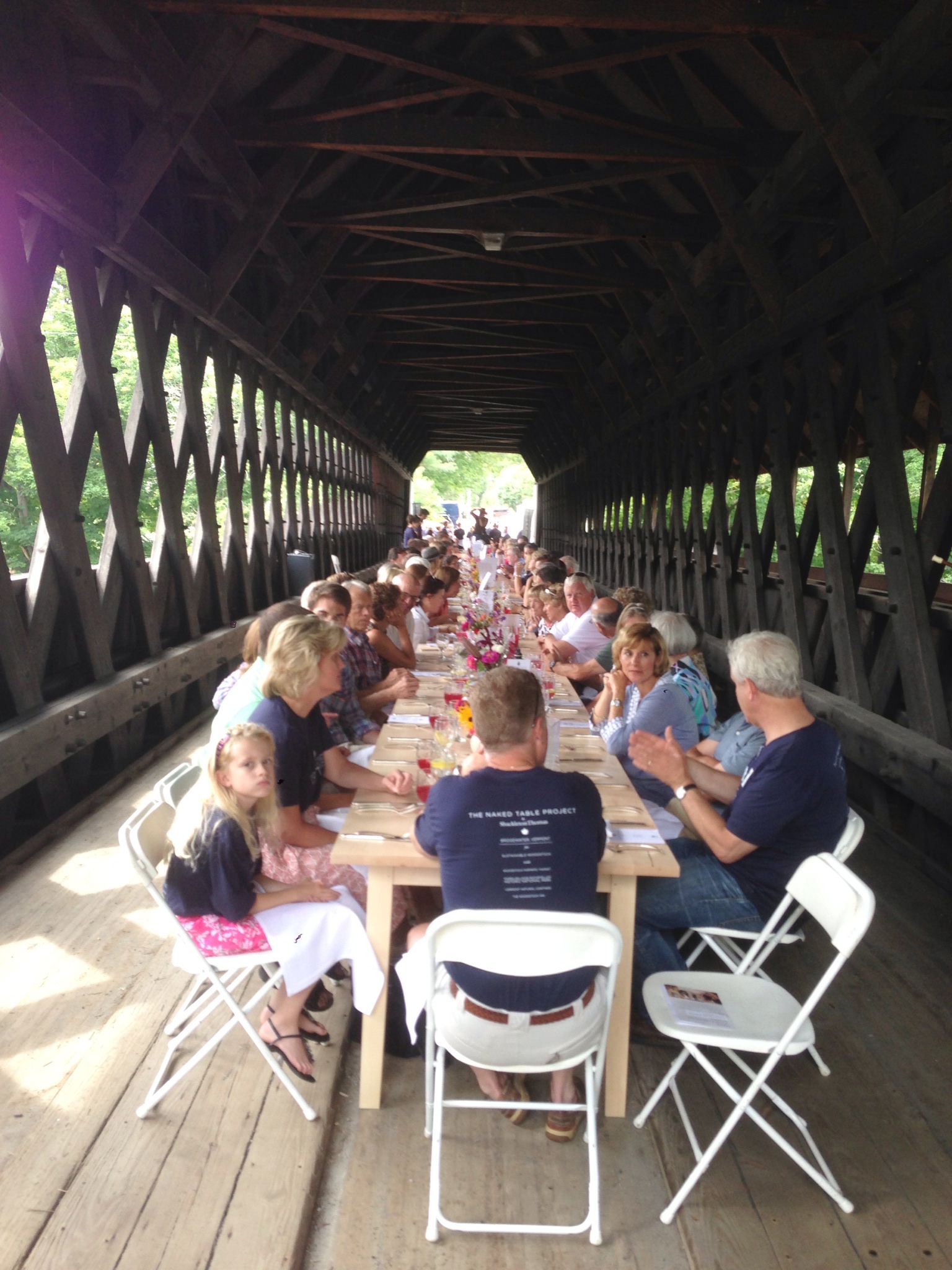 2013-08-20-NakedTableLunch.jpg