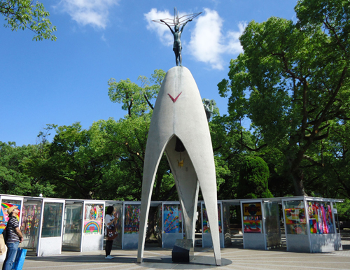 hiroshima peace park sadako