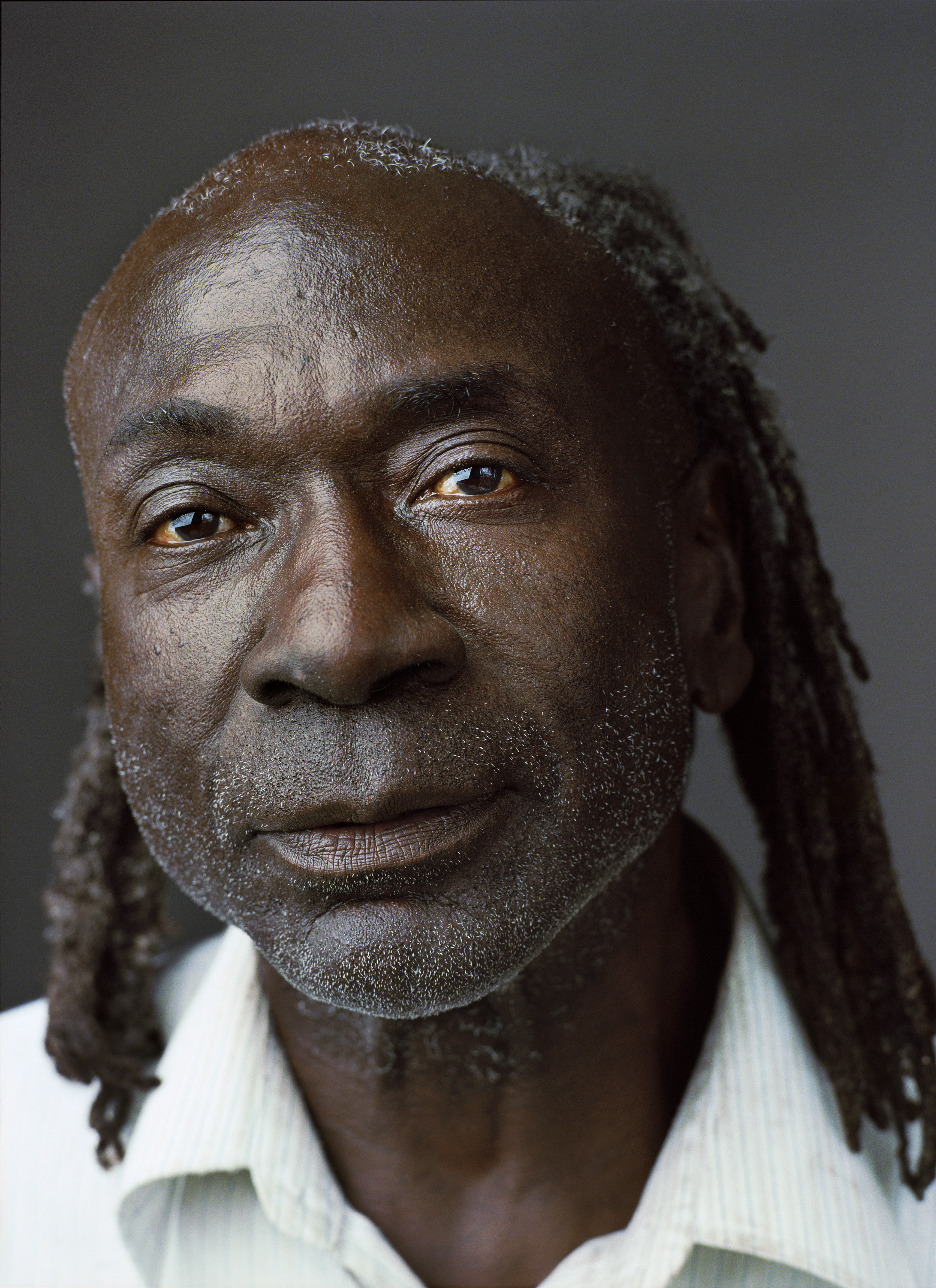 Unconventional Portrait Project Captures A Different Side Of Homelessness Huffpost Entertainment