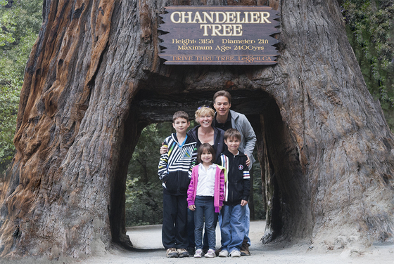 2013-08-27-ThefamilyatChandlerTree.jpg