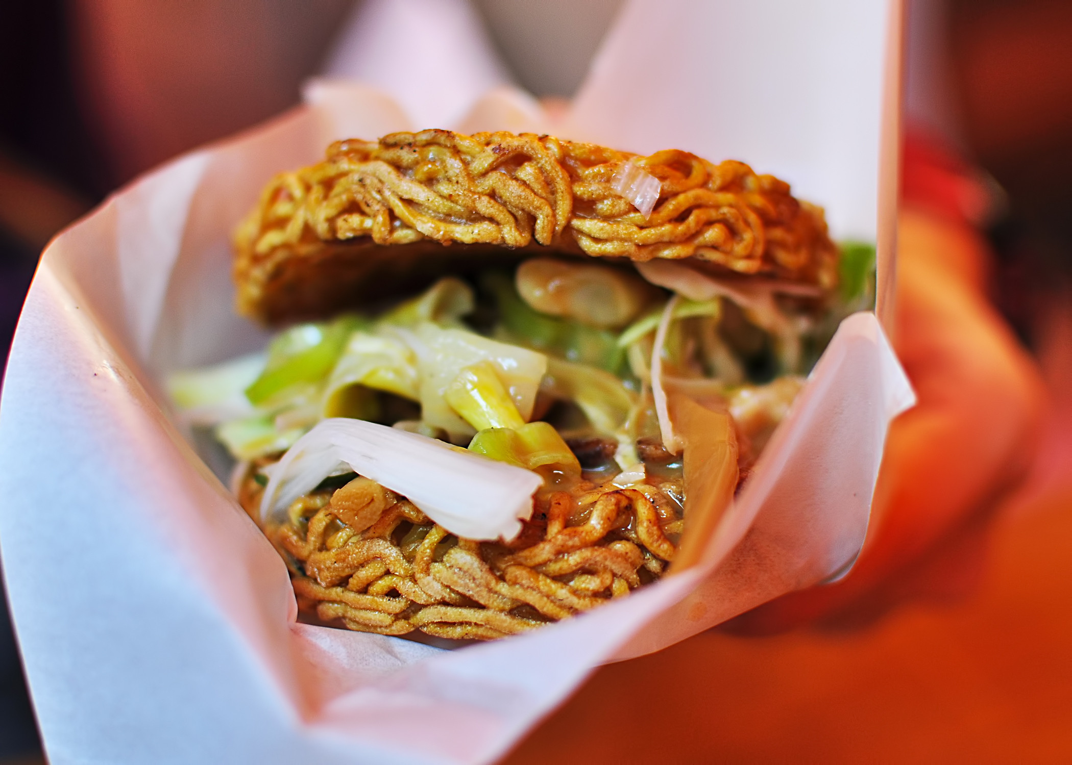 2013-08-28-RAMENBURGER_original.jpg