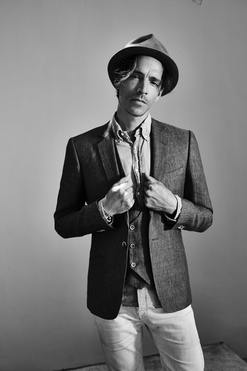 Brandon Boyd Discusses Art, Cats and Public Speaking | HuffPost  Entertainment