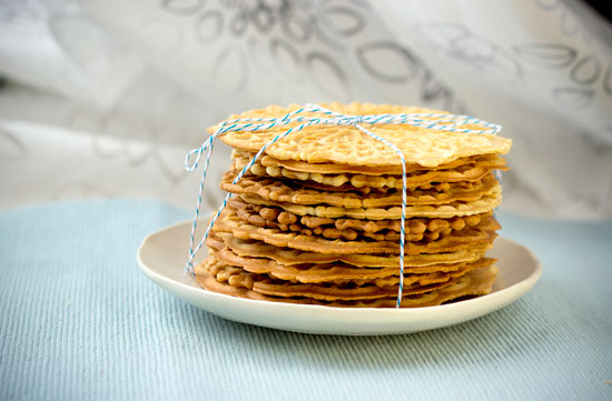 2013-09-06-pizzelle2.jpg