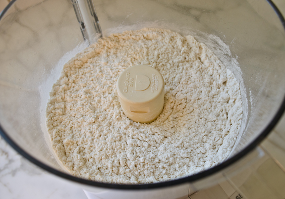 2013-09-08-flourandsaltblended.jpg