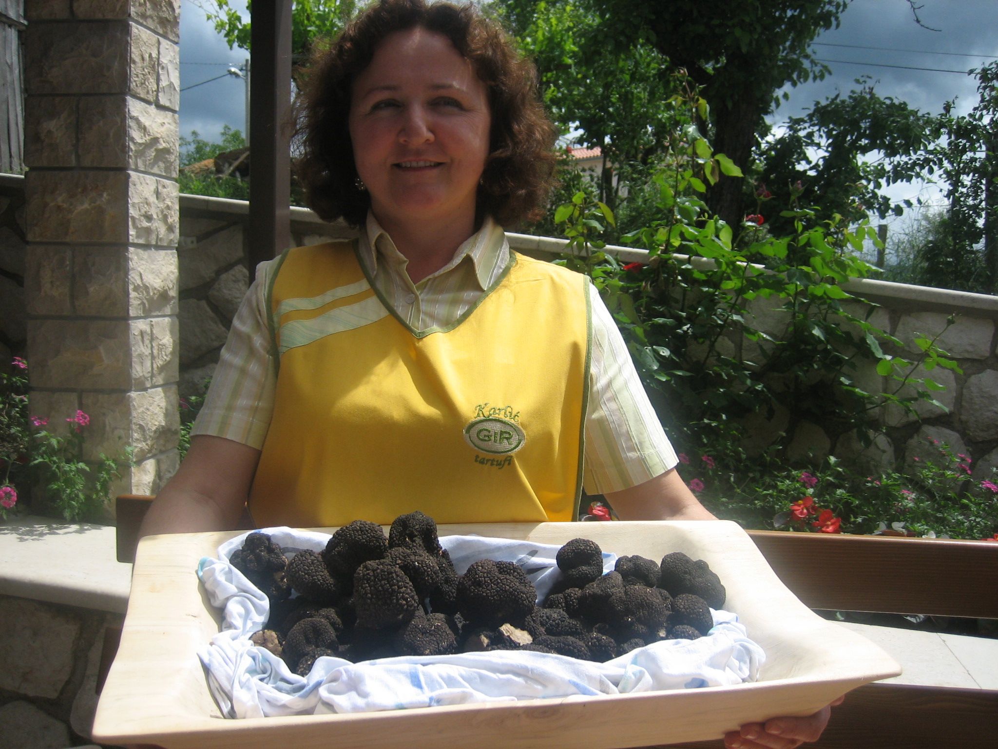 2013-09-10-MsKarlicTruffles.jpg